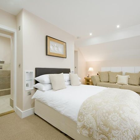 The Britannia Coaching Inn Aberdyfi ภายนอก รูปภาพ