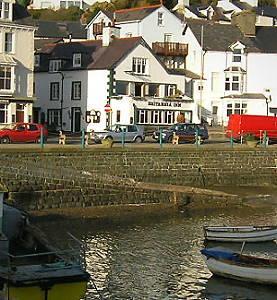 The Britannia Coaching Inn Aberdyfi ภายนอก รูปภาพ